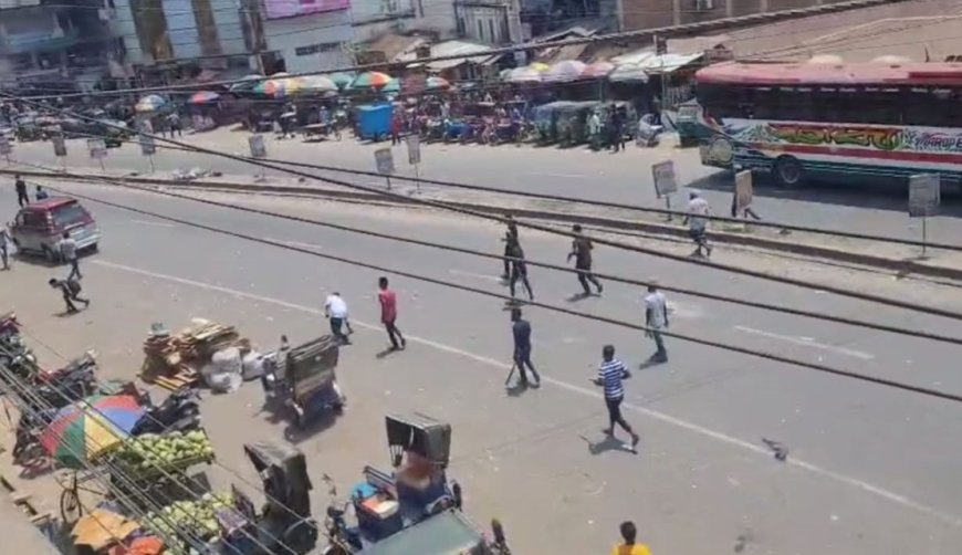 ফেনীর দাগনভূঞায় বাজার ইজারা নিয়ে বিএনপির দুইপক্ষের সংঘর্ষ, যৌথবাহিনীর অভিযানে ৩৩ নেতাকর্মী মুচলেকা দিয়ে ছাড়া পেয়েছেন